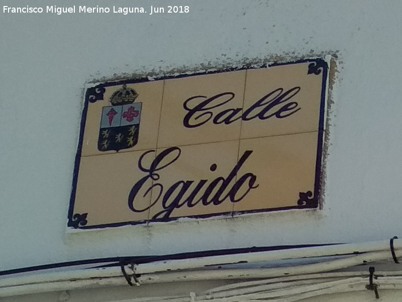 Calle Egido - Calle Egido. Placa