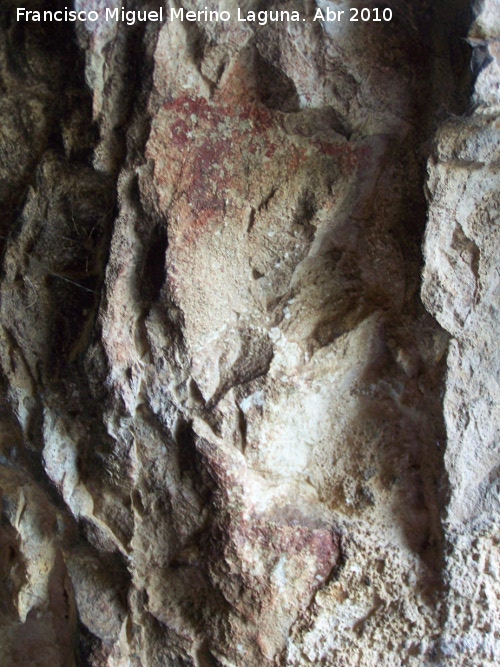 Pinturas rupestres del Covacho de los Herreros - Pinturas rupestres del Covacho de los Herreros. Restos de pintura