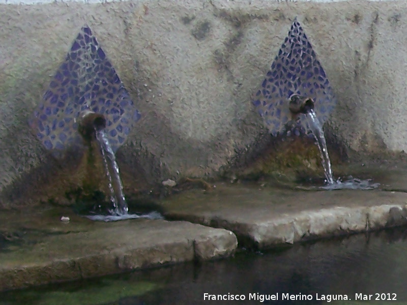 Fuente Nueva - Fuente Nueva. Caos