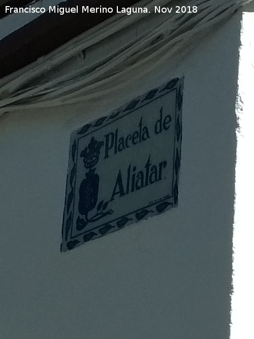 Plaza de Aliatar - Plaza de Aliatar. Placa