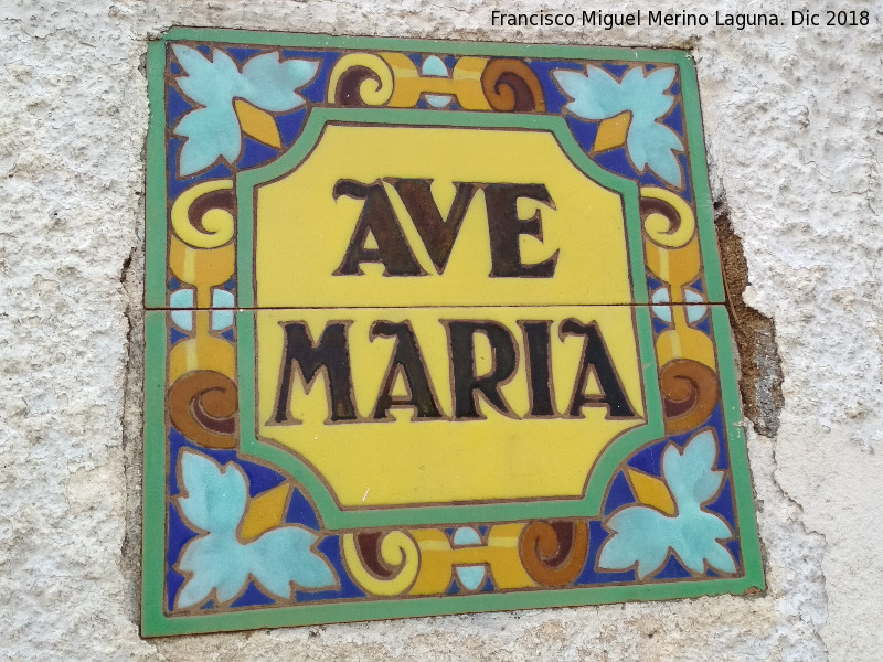 Venta de Matas - Venta de Matas. Azulejo del Ave Mara