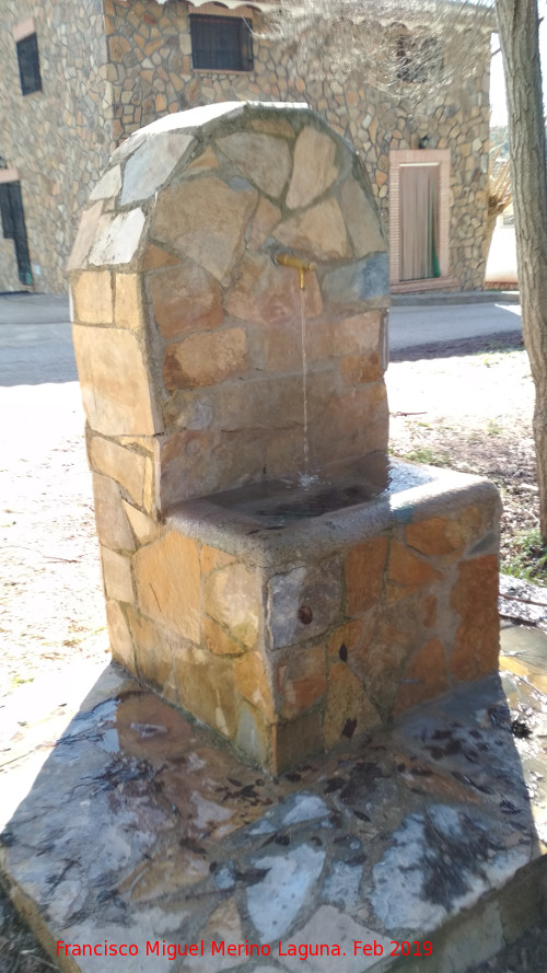 Fuente de la Iglesia de Caada Morales - Fuente de la Iglesia de Caada Morales. 