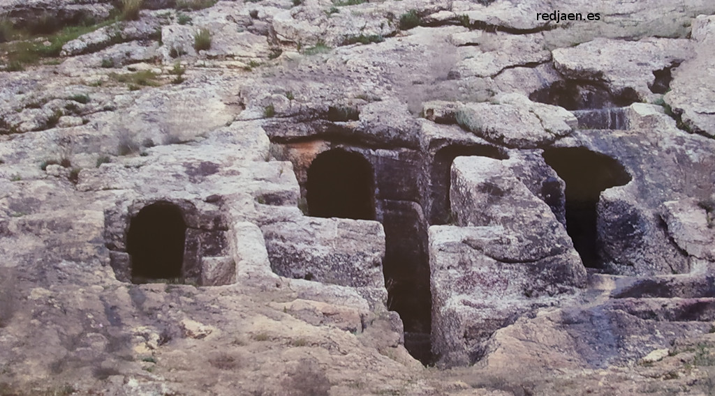 Ciudad romana de Carissa Aurelia - Ciudad romana de Carissa Aurelia. Hipogeos. Foto del cartel