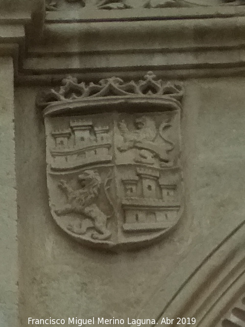Monasterio de la Cartuja. Comps - Monasterio de la Cartuja. Comps. Escudo izquierdo