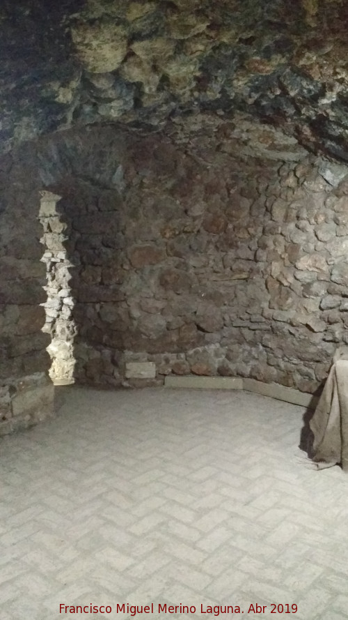 Castillo de los Guzmanes. Mazmorras - Castillo de los Guzmanes. Mazmorras. 