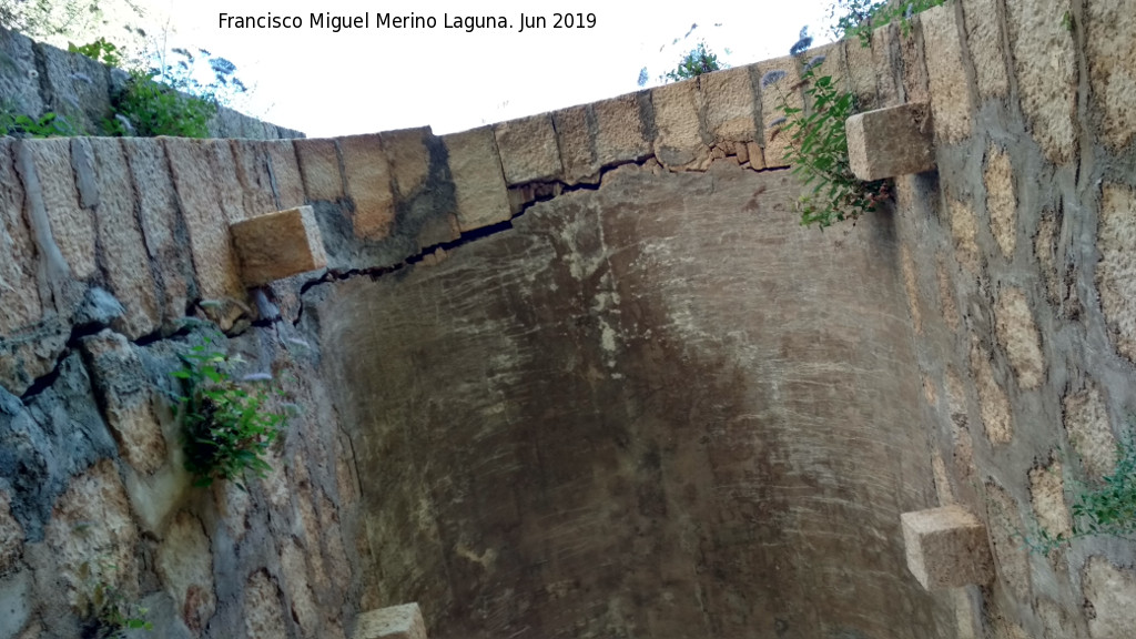 Puente del Arroyo del Campillo Arenas - Puente del Arroyo del Campillo Arenas. Grieta estructural