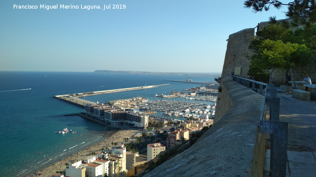 Castillo de Santa Brbara. Baluarte de la Reina - Castillo de Santa Brbara. Baluarte de la Reina. Vistas del puerto