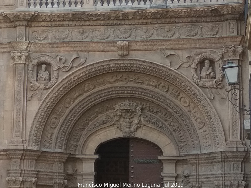 Catedral de Santa Mara. Puerta de las Cadenas - Catedral de Santa Mara. Puerta de las Cadenas. Parte renacentista