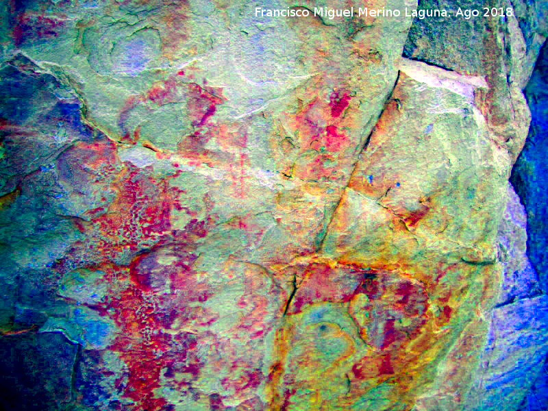 Pinturas rupestres de la Raspa de Piedra Redonda IV - Pinturas rupestres de la Raspa de Piedra Redonda IV. Tratada con Dstretch
