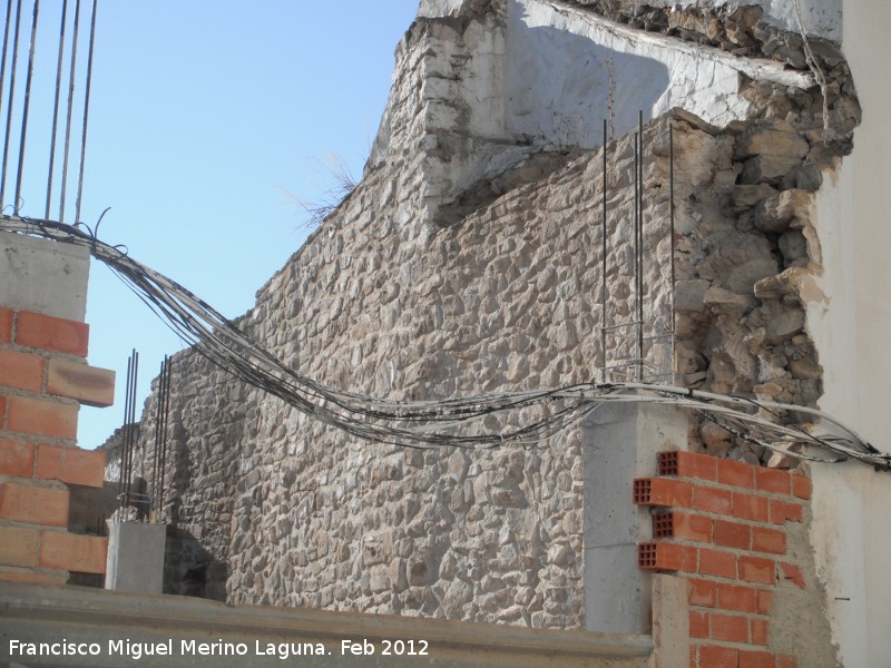 Muralla de Porcuna - Muralla de Porcuna. Lienzo de la Calle Juan Mata Dacosta