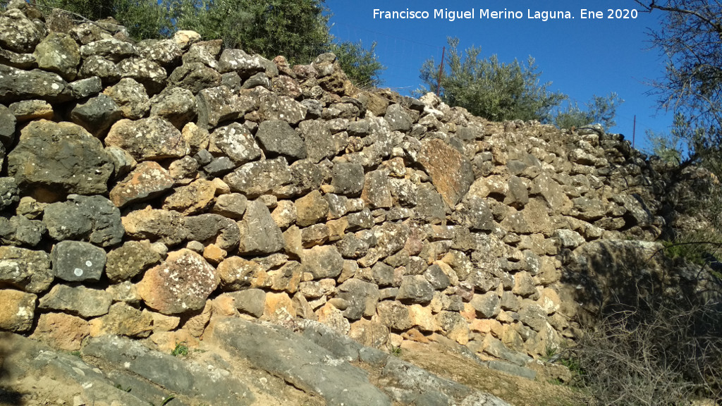 Oppidum de la Gineta - Oppidum de la Gineta. Muralla