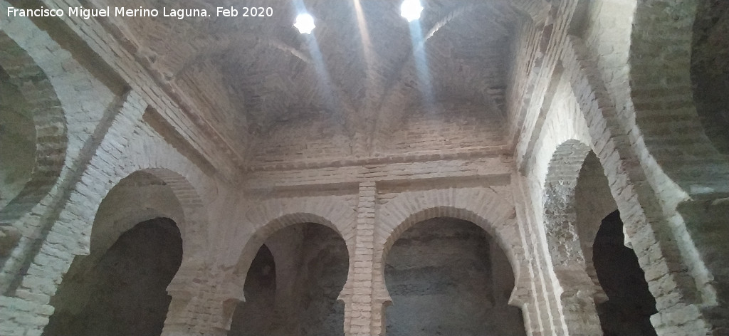 Alc�zar de Jerez. Ba�os �rabes - Alc�zar de Jerez. Ba�os �rabes. Sala templada