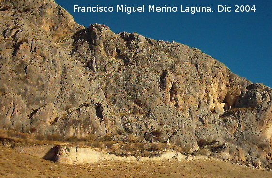 Cueva del Muralln - Cueva del Muralln. En la parte derecha