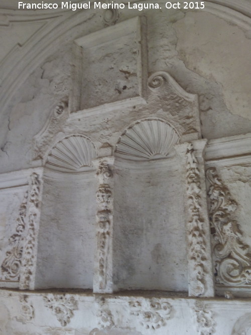 Ermita de San Ildefonso - Ermita de San Ildefonso. Hornacinas