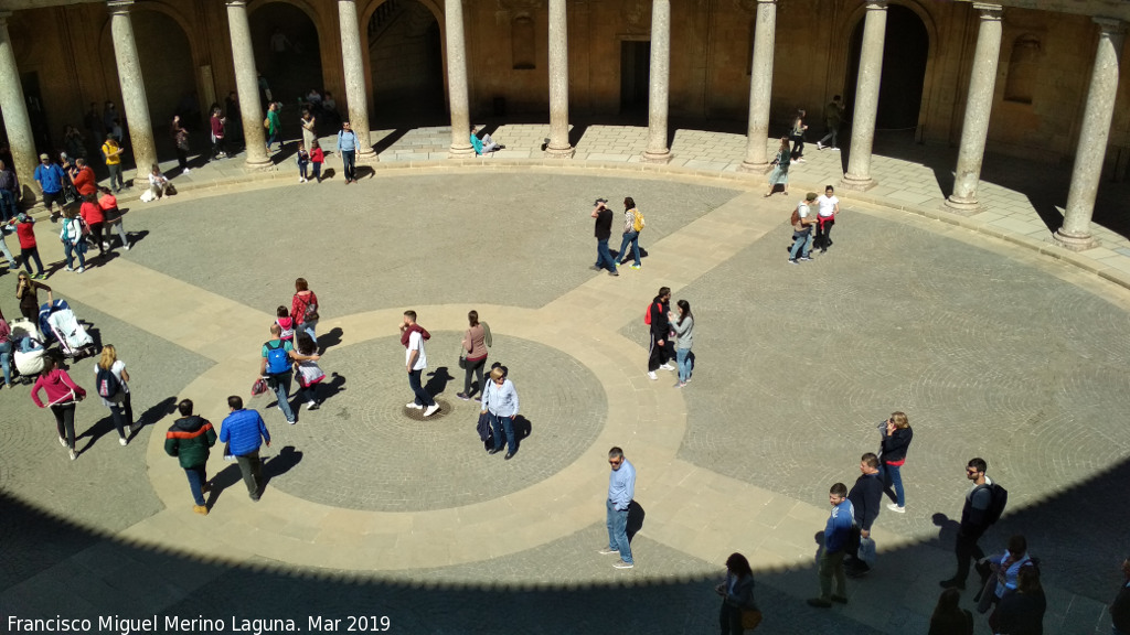 Alhambra. Palacio de Carlos V - Alhambra. Palacio de Carlos V. Patio