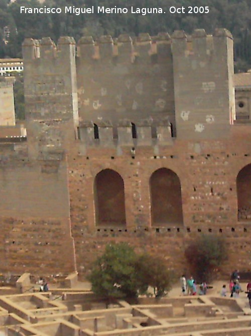 Alhambra. Torre Quebrada - Alhambra. Torre Quebrada. Intramuros