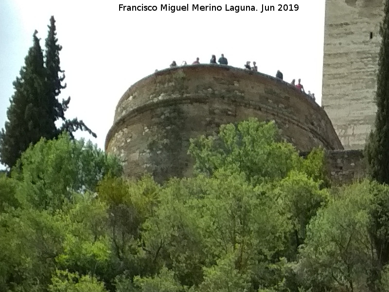 Alhambra. Torre del Cubo - Alhambra. Torre del Cubo. Desde el campanario de San Pedro y San Pablo