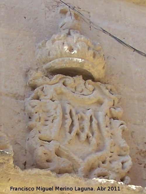 Iglesia de la Merced - Iglesia de la Merced. Escudo con el smbolo del Ave Mara