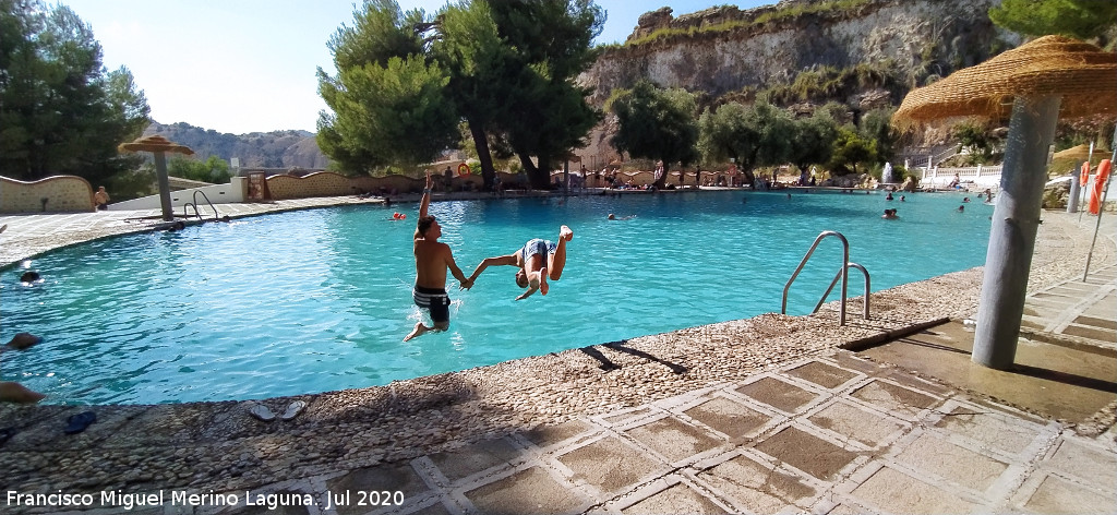 Balneario de Alic�n de las Torres - Balneario de Alic�n de las Torres. Piscina de aguas termales