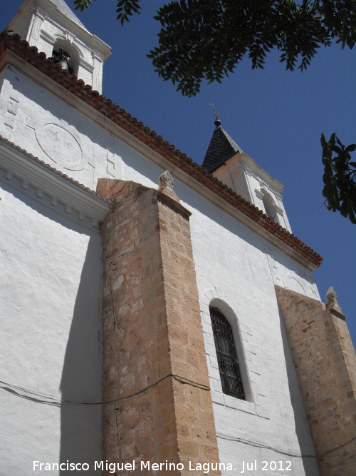 Santuario de Cortes - Santuario de Cortes. Contrafuertes