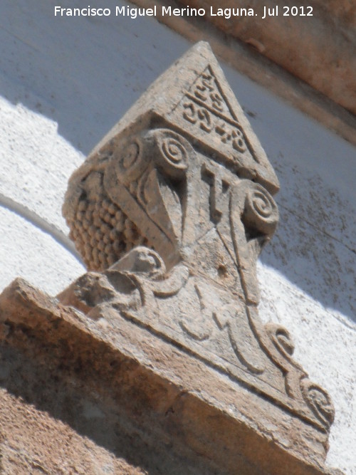 Santuario de Cortes - Santuario de Cortes. Pinculo del contrafuerte