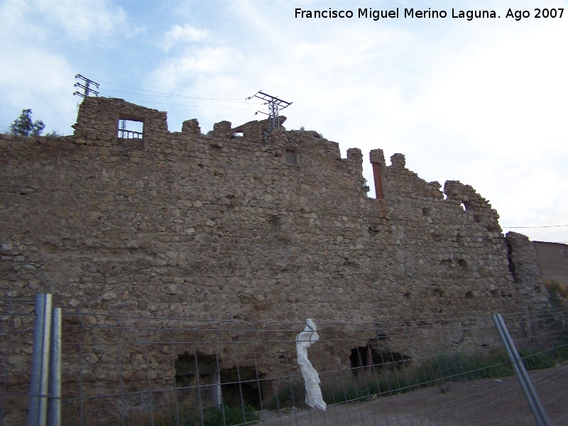 Muralla - Muralla. Muralla de la Calle Rambla con restos de almenas