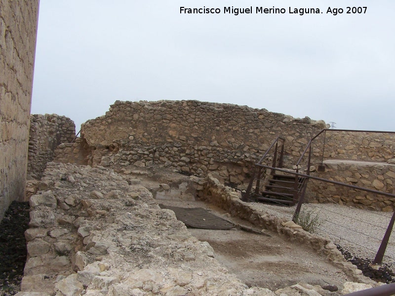 Castillo de Lorca. Torre del Espoln - Castillo de Lorca. Torre del Espoln. Restos a su lado oeste