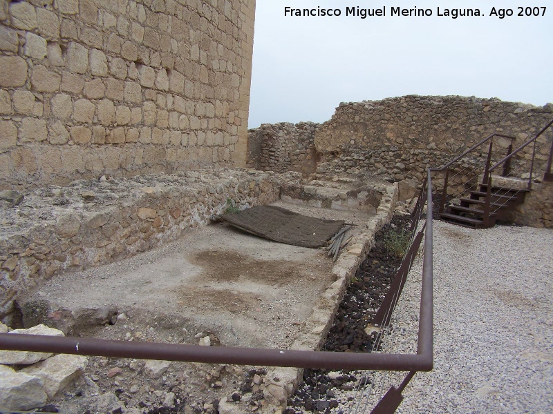 Castillo de Lorca. Torre del Espoln - Castillo de Lorca. Torre del Espoln. Restos a su lado oeste