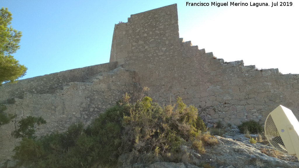 Castillo de Santa Brbara - Castillo de Santa Brbara. Murallas del tercer recinto