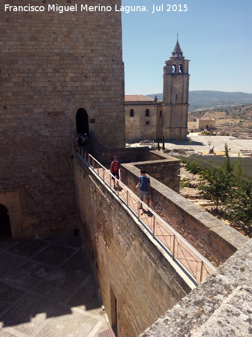 Adarve - Adarve. Alcazaba de La Mota - Alcal la Real