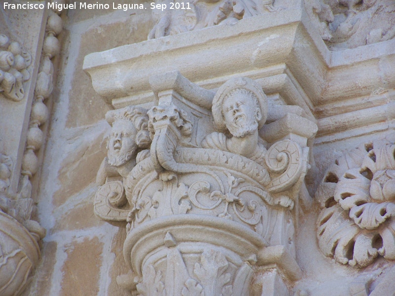 Iglesia de Santa Mara - Iglesia de Santa Mara. Capitel