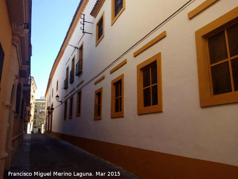 Convento de los Jesuitas - Convento de los Jesuitas. Lateral