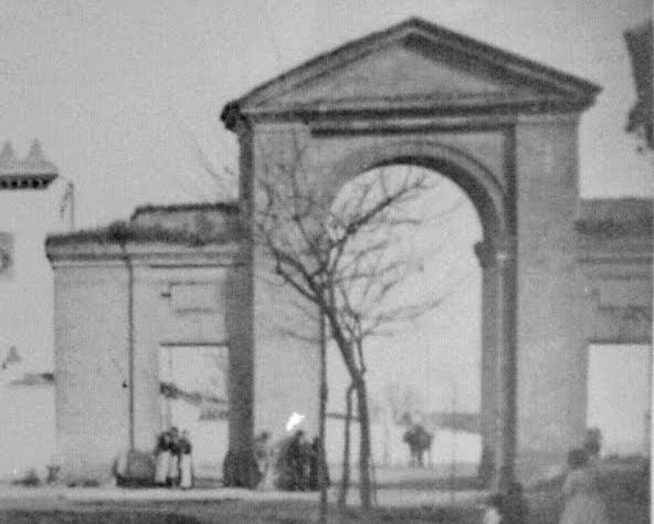 Arco de Capuchinos - Arco de Capuchinos. Foto antigua