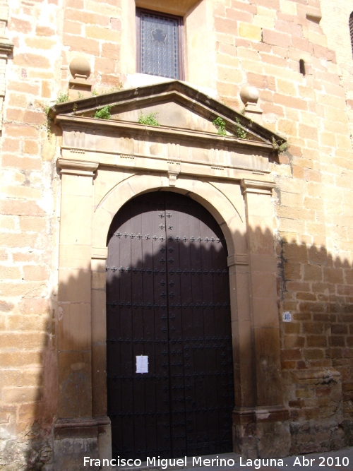 Iglesia de Santa Mara - Iglesia de Santa Mara. Portada a los pies del templo