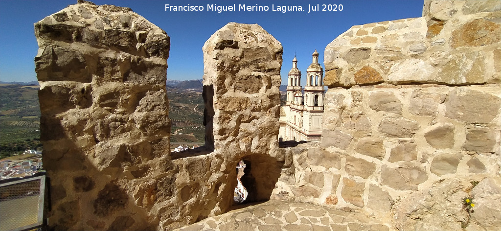 Almenas y merlones - Almenas y merlones. Castillo de Olvera