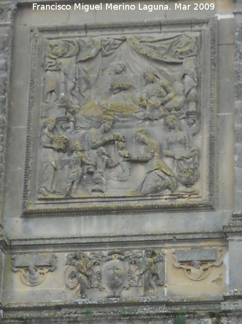Catedral de Baeza. Fachada Principal - Catedral de Baeza. Fachada Principal. Relieve