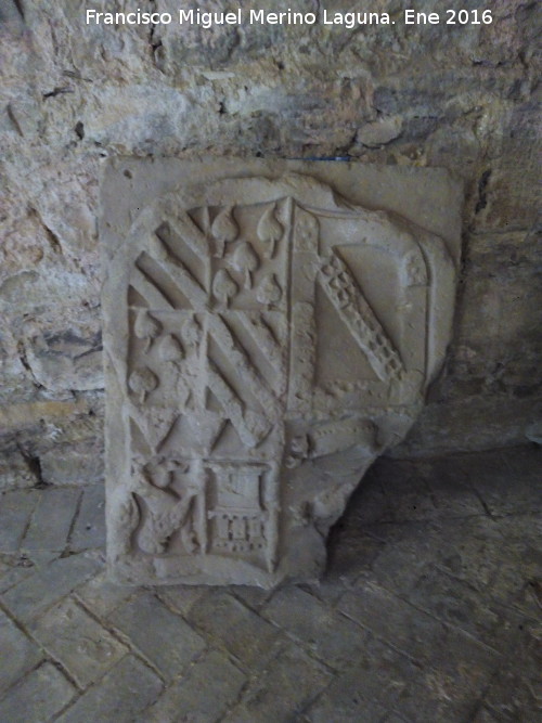 Catedral de Baeza. Torre - Catedral de Baeza. Torre. Escudo