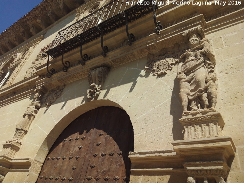 Ayuntamiento de Baeza - Ayuntamiento de Baeza. Puerta de la Crcel