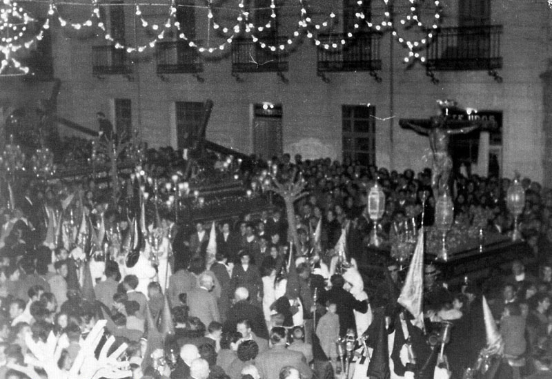 Semana Santa de Baeza - Semana Santa de Baeza. Procesin General final aos 50