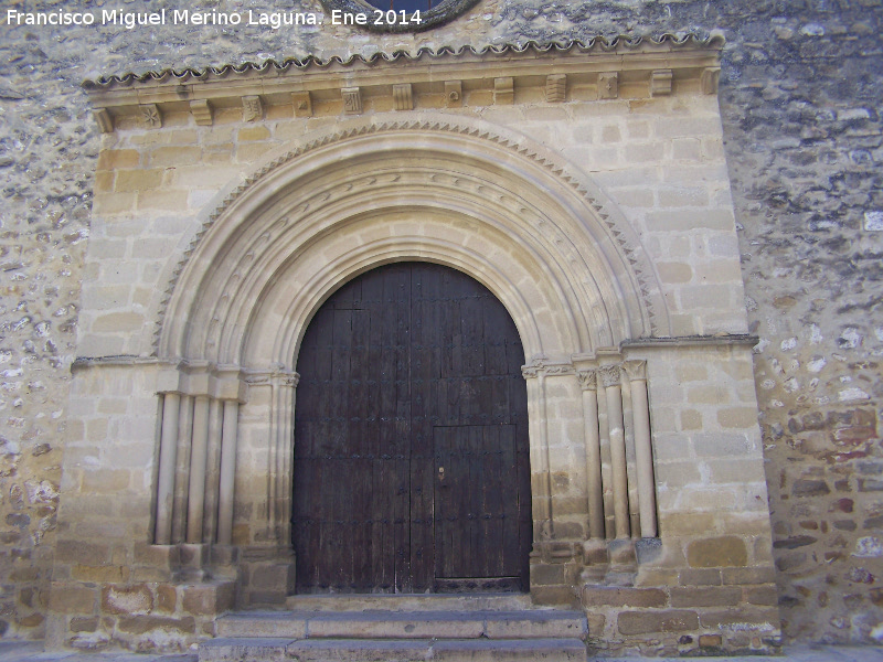 Iglesia romnica de San Juan - Iglesia romnica de San Juan. Portada original ubicada en la Iglesia de la Santa Cruz