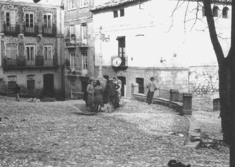 Plaza de San Bartolom - Plaza de San Bartolom. Foto antigua