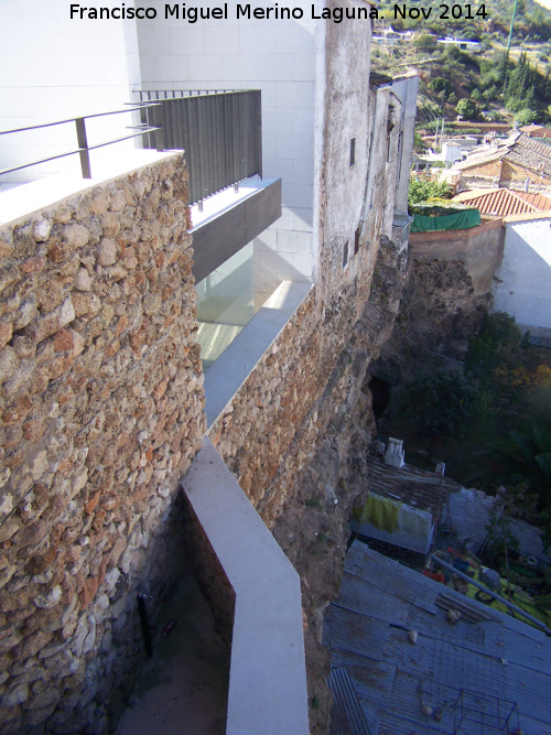 Castillo de Beas de Segura - Castillo de Beas de Segura. Murallas