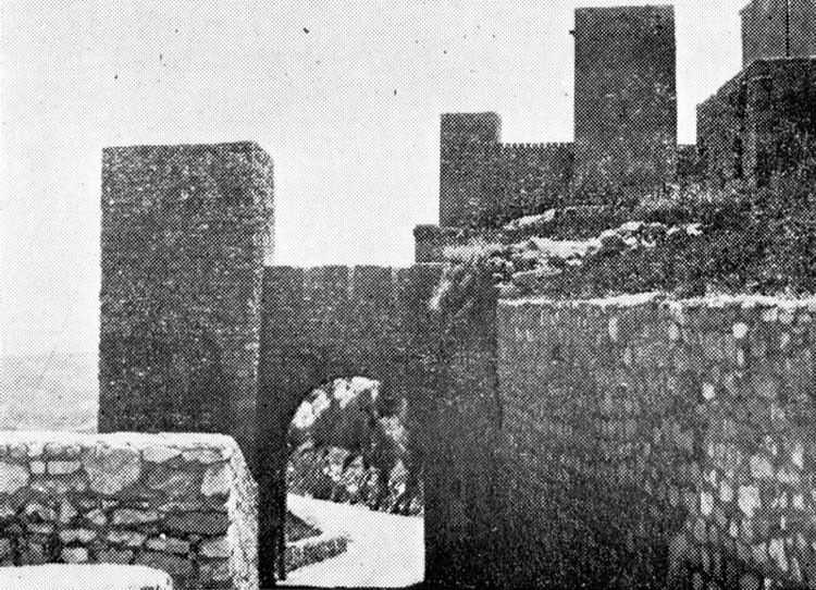 Muralla de Jan. Puerta del Castillo - Muralla de Jan. Puerta del Castillo. Foto antigua