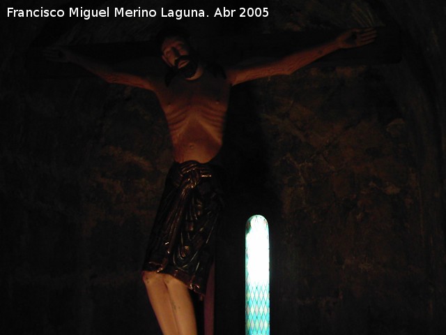 Castillo de la Yedra - Castillo de la Yedra. Cristo delante de una saetera