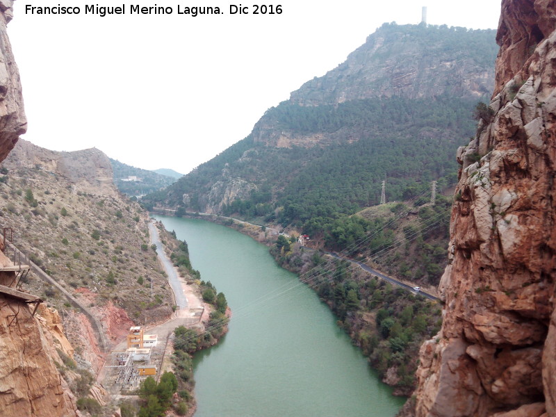 Pantano Tajo de la Encantada - Pantano Tajo de la Encantada. Desde el Puente Colgante de los Gaitanes