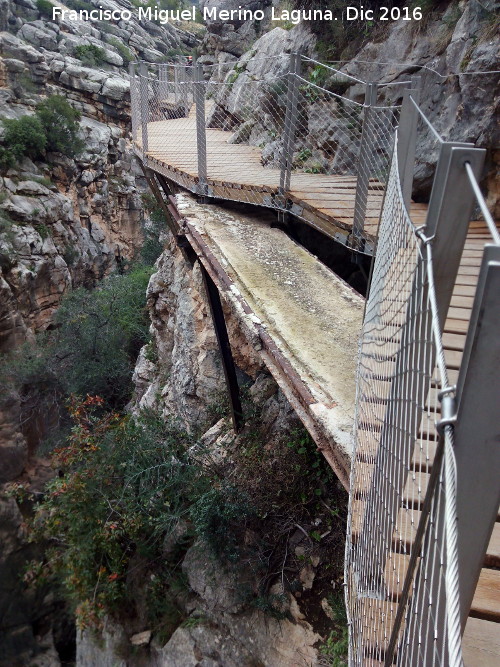 Caminito del Rey - Caminito del Rey. Camino viejo en el tramo del Puente del Rey