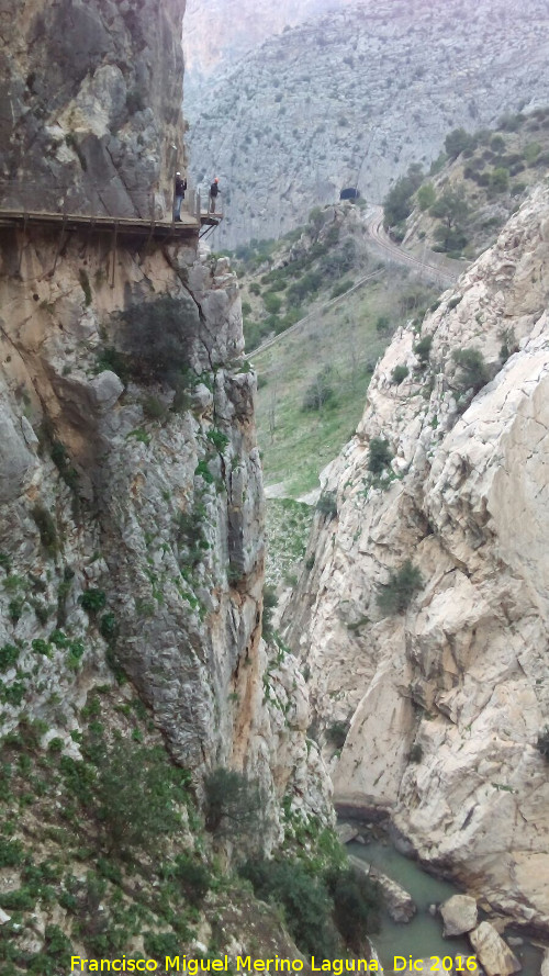 Caminito del Rey - Caminito del Rey. En el Desfiladero de los Gaitanes