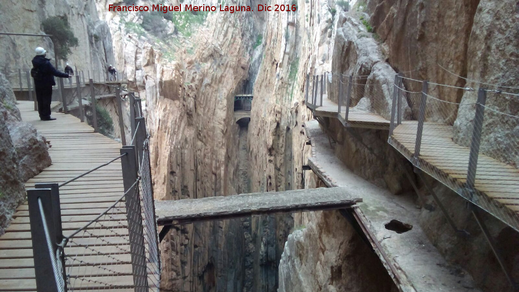 Caminito del Rey - Caminito del Rey. Atajo en el viejo camino