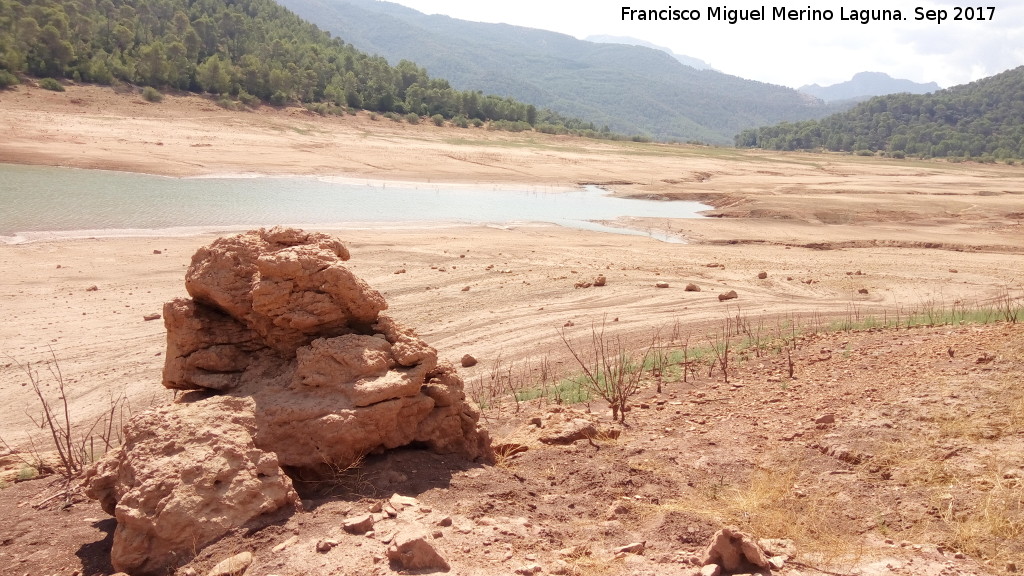 Pantano del Tranco - Pantano del Tranco. En sequa