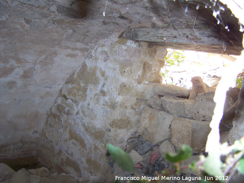 Ermita-Hospedera Madre de Dios del Campo - Ermita-Hospedera Madre de Dios del Campo. Interior de la cripta